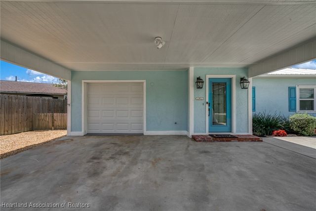 104 Happiness Avenue, Lake Placid, FL 33852