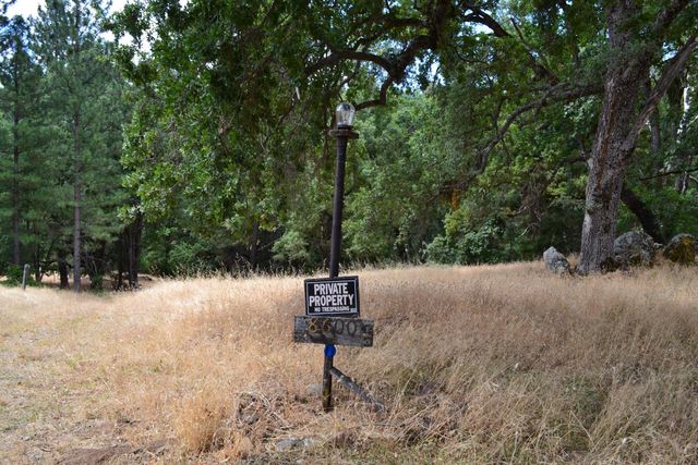 8600 Lodestone Rd, Somerset, CA 95684