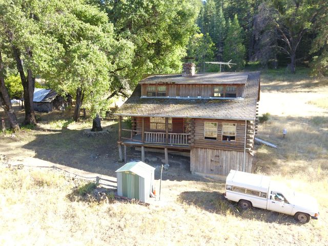 8600 Lodestone Rd, Somerset, CA 95684