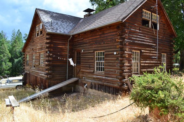 8600 Lodestone Rd, Somerset, CA 95684
