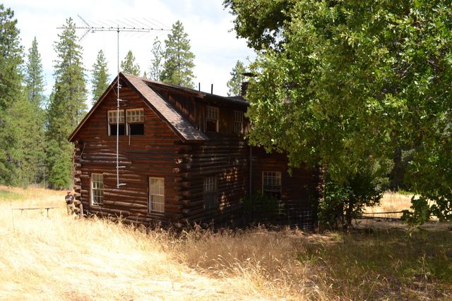 8600 Lodestone Rd, Somerset, CA 95684