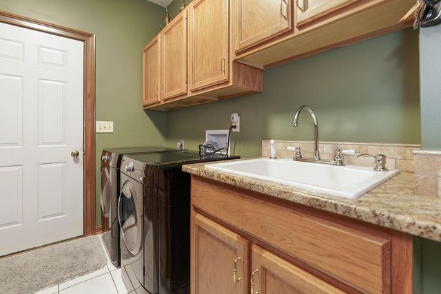 5864 Tarton Circle N, Dublin, OH 43017