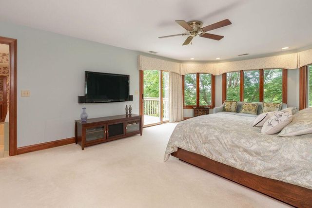 5864 Tarton Circle N, Dublin, OH 43017