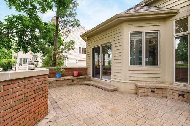 5864 Tarton Circle N, Dublin, OH 43017