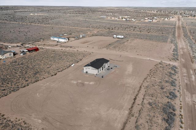 11 25th Avenue NW, Rio Rancho, NM 87144