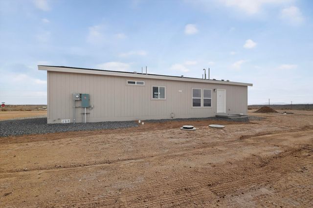 11 25th Avenue NW, Rio Rancho, NM 87144