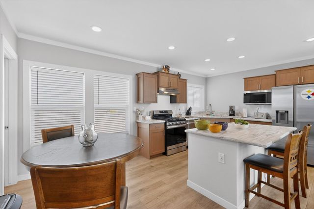 11 25th Avenue NW, Rio Rancho, NM 87144