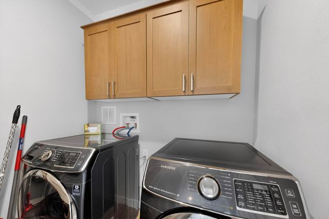 11 25th Avenue NW, Rio Rancho, NM 87144