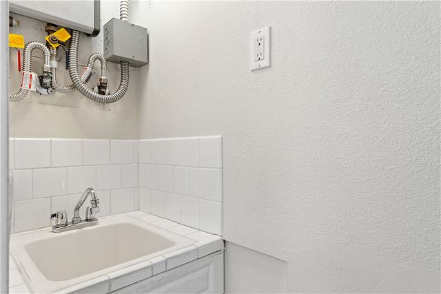 201 Riverfront Drive 14, Bullhead City, AZ 86442