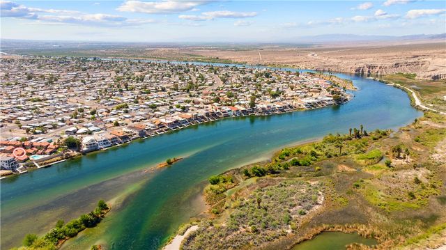 201 Riverfront Drive 14, Bullhead City, AZ 86442