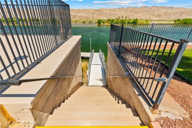 201 Riverfront Drive 14, Bullhead City, AZ 86442