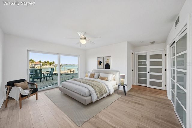 11055 6TH STREET E, Treasure Island, FL 33706