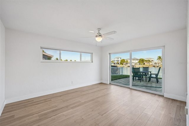 11055 6TH STREET E, Treasure Island, FL 33706