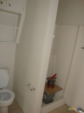 205 E Voelter, Killeen, TX 76541