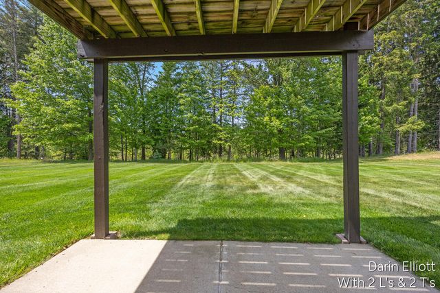 1015 Grosvenor Drive Unit 4, Greenville, MI 48838