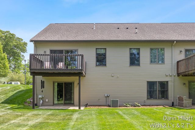 1015 Grosvenor Drive Unit 4, Greenville, MI 48838