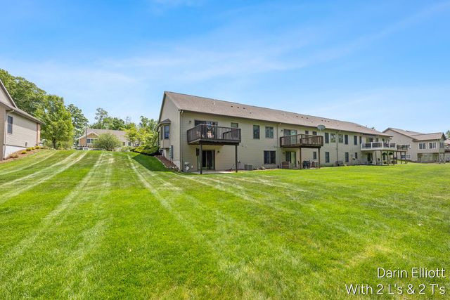 1015 Grosvenor Drive Unit 4, Greenville, MI 48838