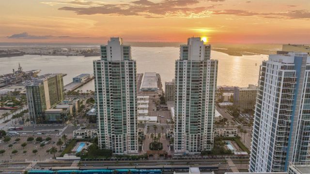 1199 Pacific Hwy 1103, San Diego, CA 92101