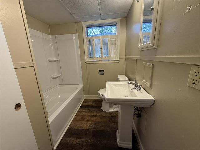 4410 Dean St Street, Lake Charles, LA 70605