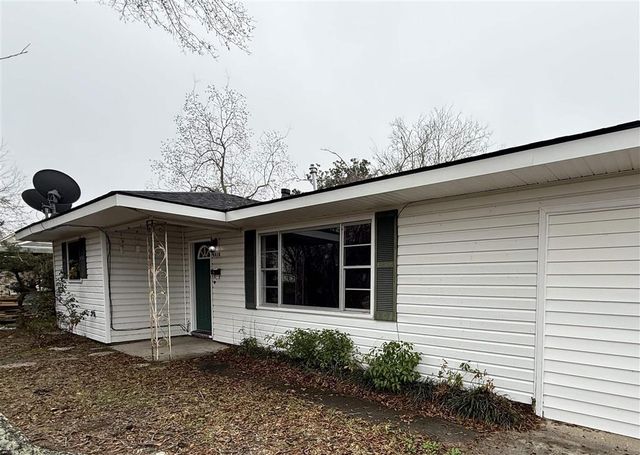 4410 Dean St Street, Lake Charles, LA 70605