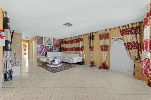3440 Rossi Court, West Palm Beach, FL 33417