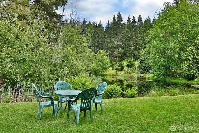 6939 Old Wagon Road, Clinton, WA 98236