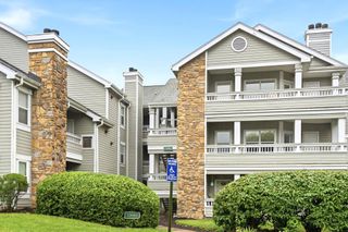 13085 AUTUMN WOODS WAY #105, Fairfax, VA 22033