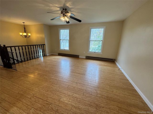1325 Wurtsboro Mountain Road, Wurtsboro, NY 12790