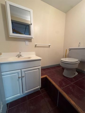 1325 Wurtsboro Mountain Road, Wurtsboro, NY 12790
