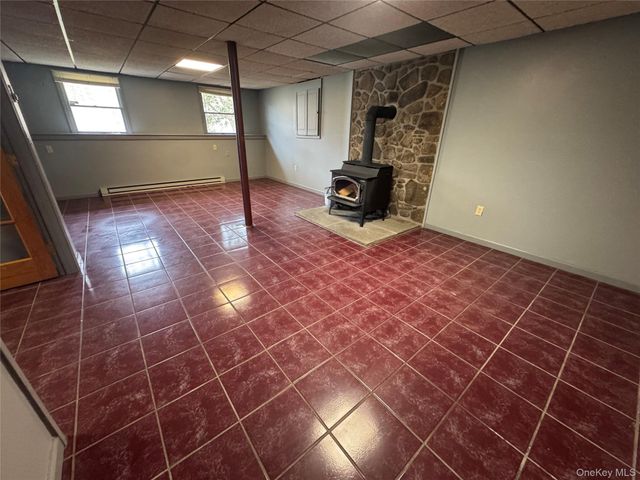 1325 Wurtsboro Mountain Road, Wurtsboro, NY 12790