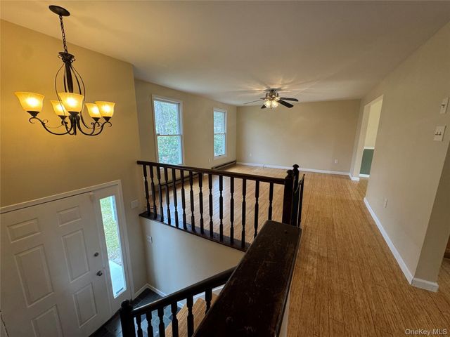 1325 Wurtsboro Mountain Road, Wurtsboro, NY 12790