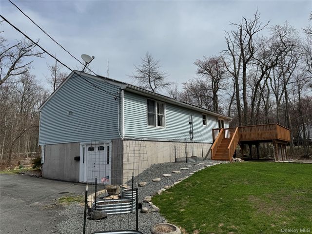 1325 Wurtsboro Mountain Road, Wurtsboro, NY 12790