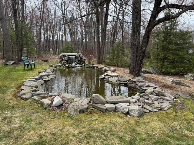 1325 Wurtsboro Mountain Road, Wurtsboro, NY 12790