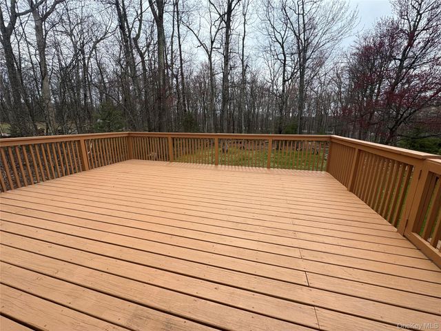 1325 Wurtsboro Mountain Road, Wurtsboro, NY 12790