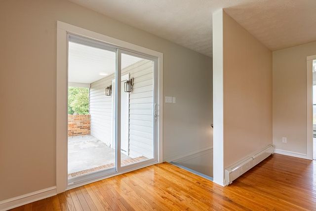 212 ESTHER'S LOOKOUT, Shenandoah, VA 22849