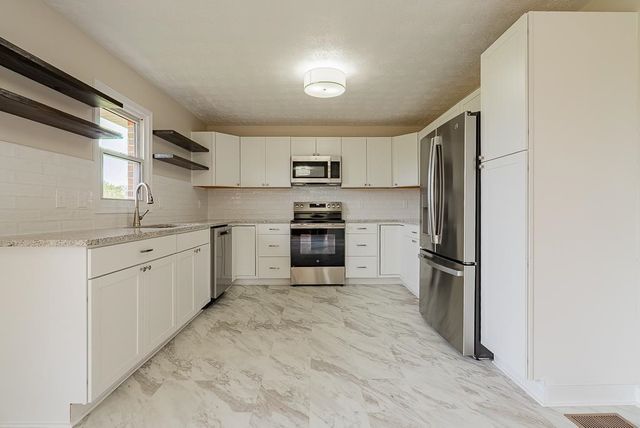 212 ESTHER'S LOOKOUT, Shenandoah, VA 22849