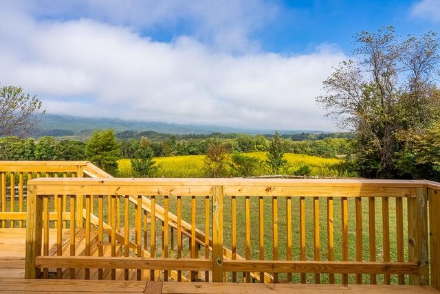 212 ESTHER'S LOOKOUT, Shenandoah, VA 22849