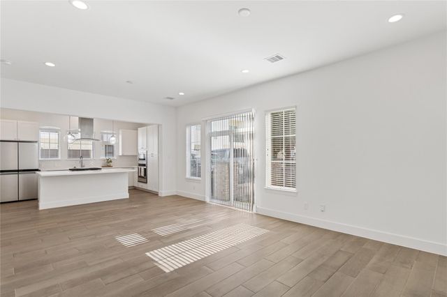 7702 West Side Villas Lane, Houston, TX 77055