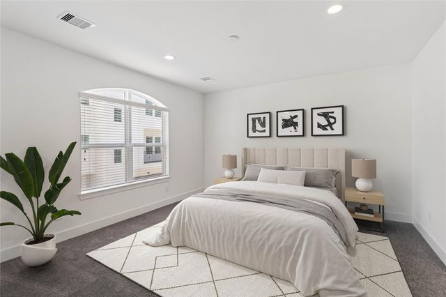 7702 West Side Villas Lane, Houston, TX 77055