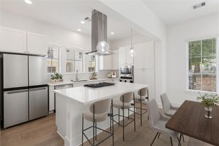 7702 West Side Villas Lane, Houston, TX 77055