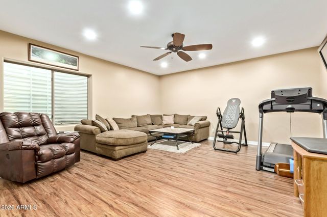 4217 E EDGEMONT Avenue, Phoenix, AZ 85008