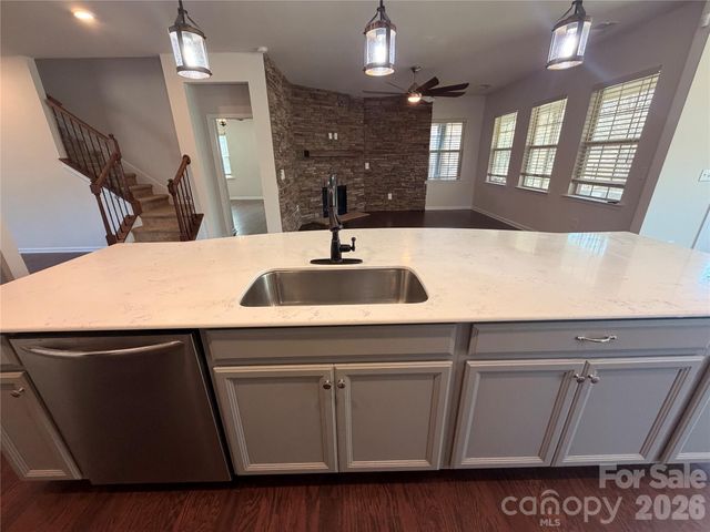 5006 Warbler Way, Lake Wylie, SC 29710