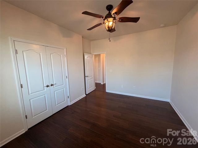 5006 Warbler Way, Lake Wylie, SC 29710