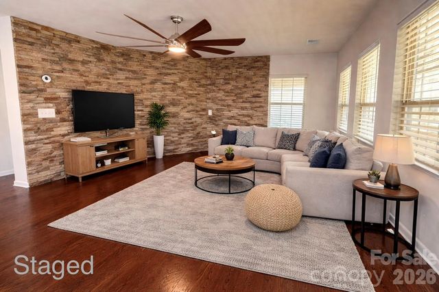 5006 Warbler Way, Lake Wylie, SC 29710