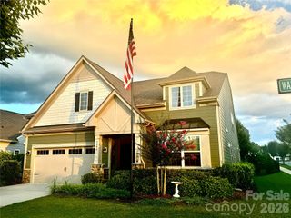 5006 Warbler Way, Lake Wylie, SC 29710