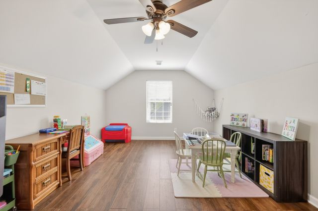 4002 Lilac Ln, Spring Hill, TN 37174