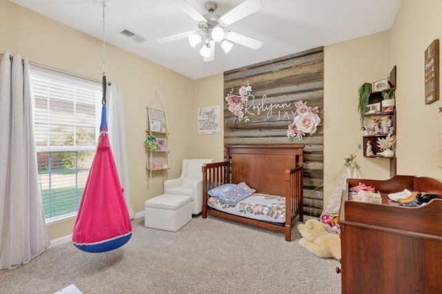 4002 Lilac Ln, Spring Hill, TN 37174