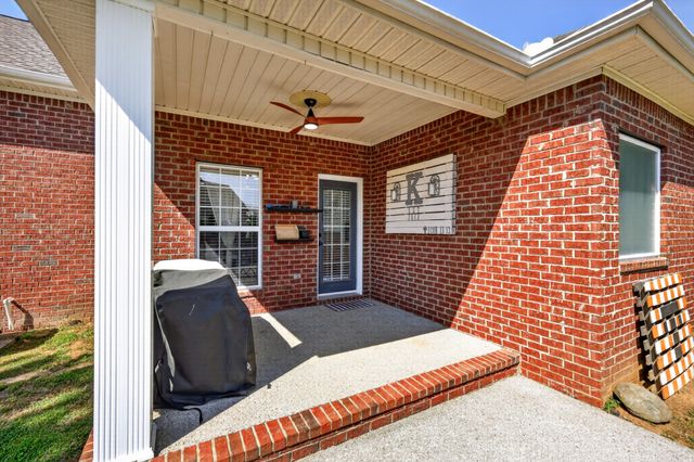 4002 Lilac Ln, Spring Hill, TN 37174