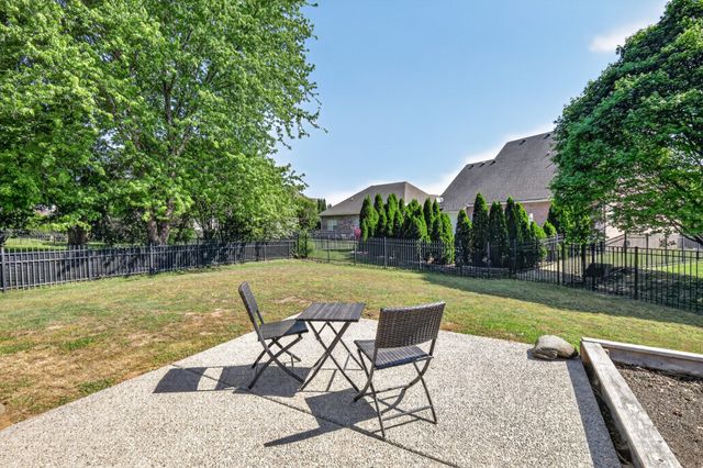 4002 Lilac Ln, Spring Hill, TN 37174