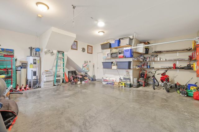 4002 Lilac Ln, Spring Hill, TN 37174